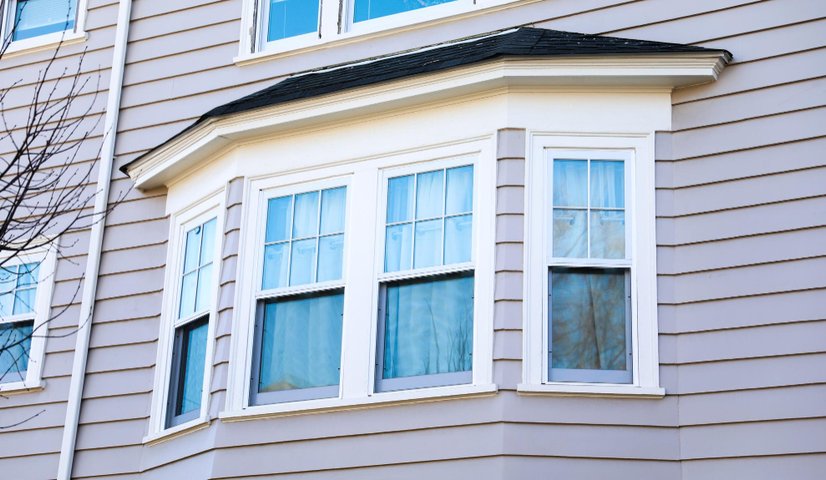 Vinyl window replacement on a Douglas County home